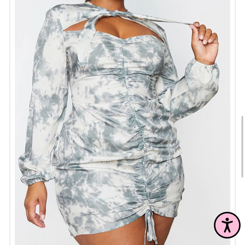 Plus Sage Green Tie Dye Ruching Front Cut Out Bodycon Dress